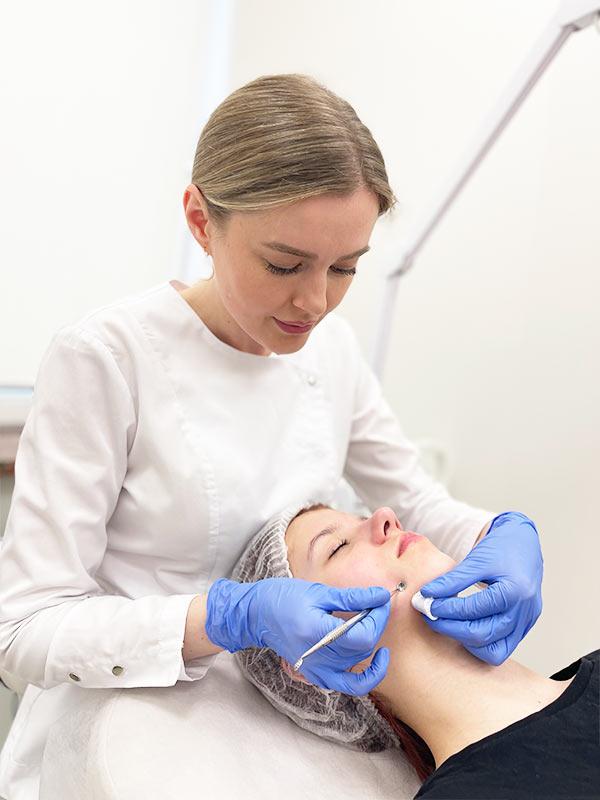 Механічна чистка обличчя Київ